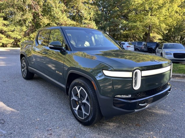 2023 Rivian R1T Adventure photo 2