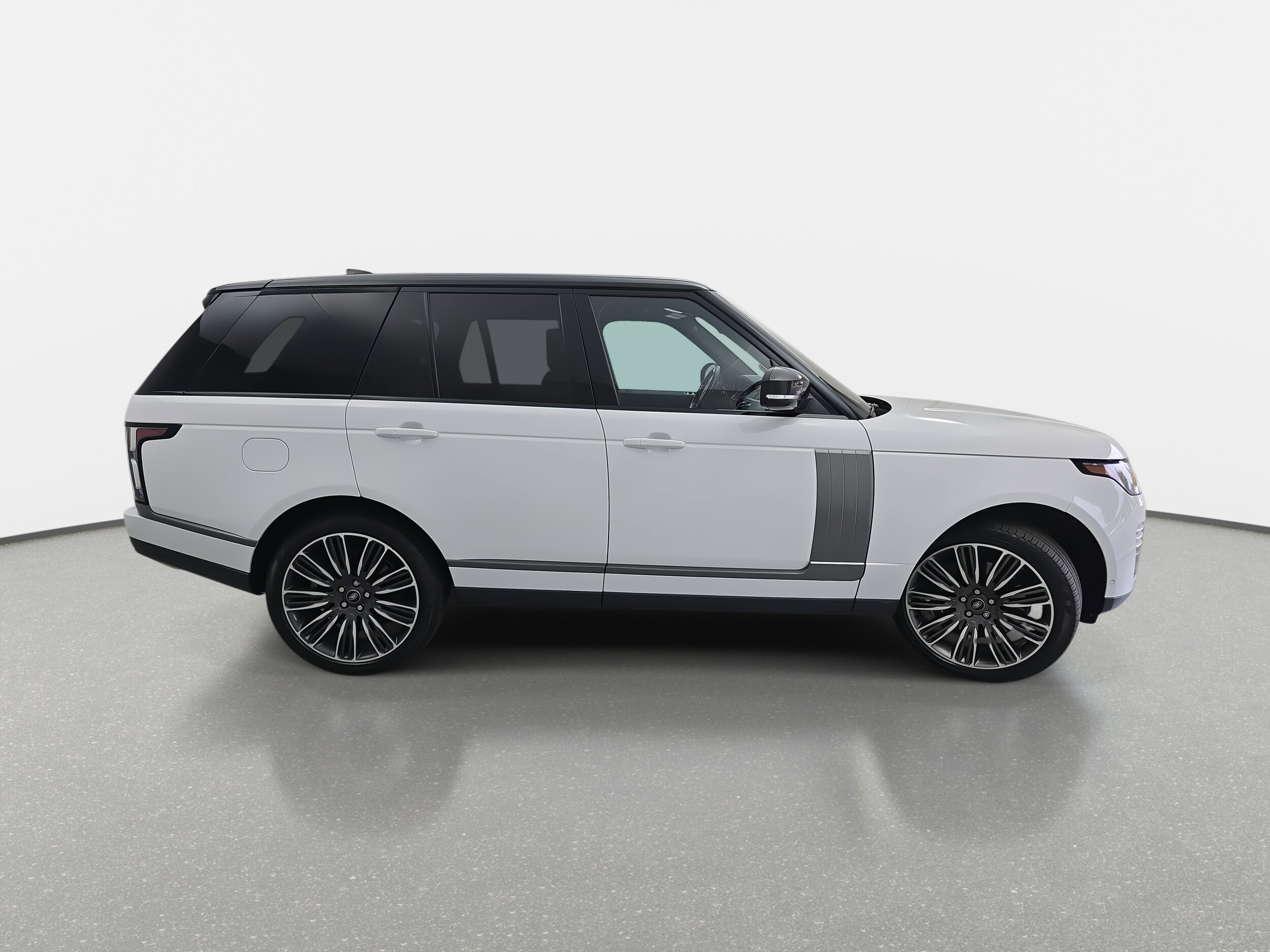 2022 Land Rover Range Rover HSE Westminster Edition photo 2