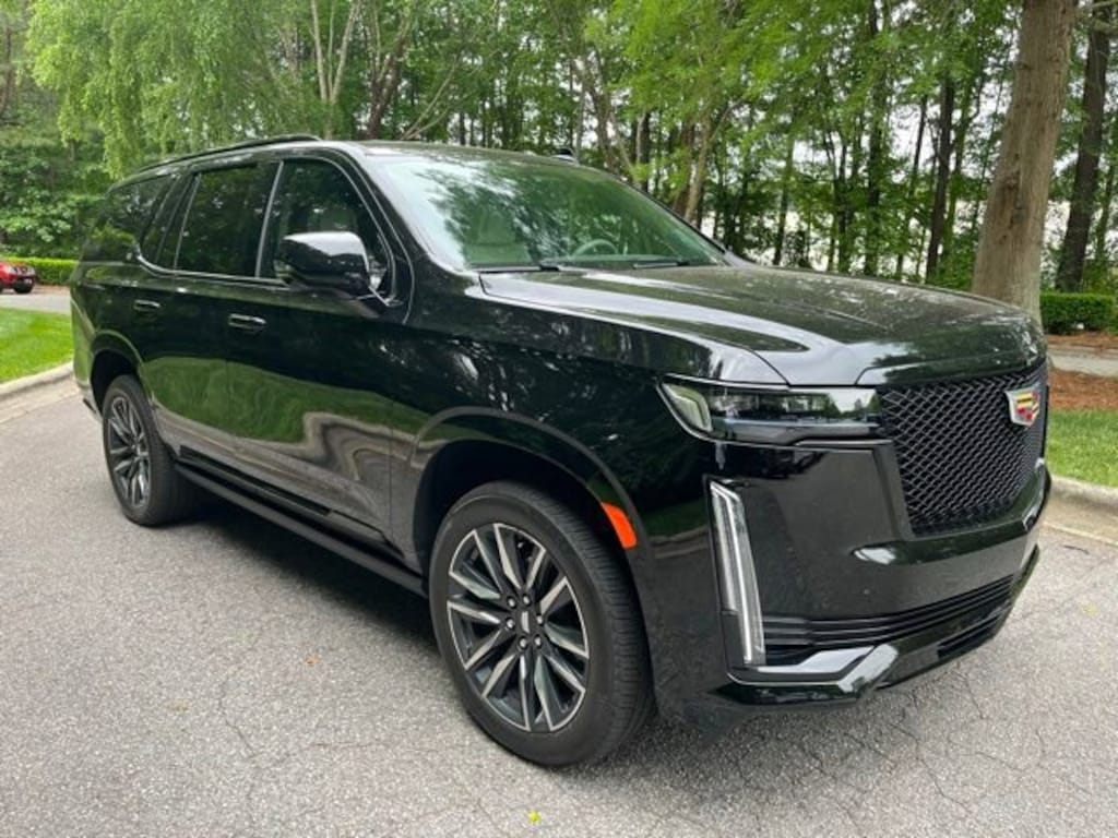 Used 2024 Cadillac Escalade 4WD Sport Platinum SUV