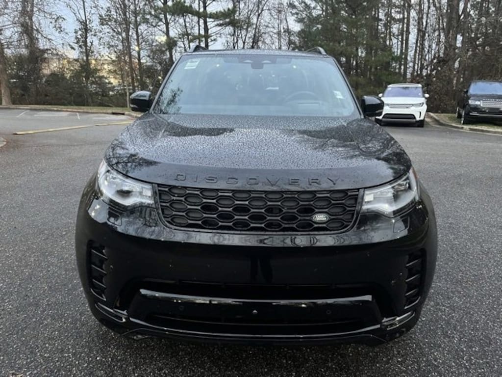 Used 2025 Land Rover Discovery Dynamic SE SUV