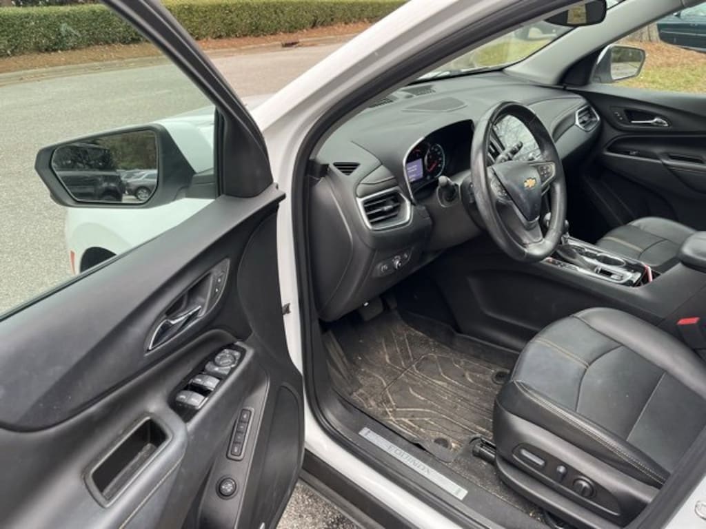 Used 2022 Chevrolet Equinox Premier SUV