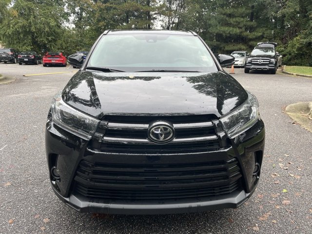 2019 Toyota Highlander SE photo 3