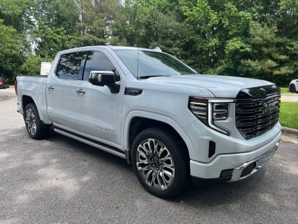 Used 2026 GMC Sierra 1500 Denali Ultimate Truck Crew Cab