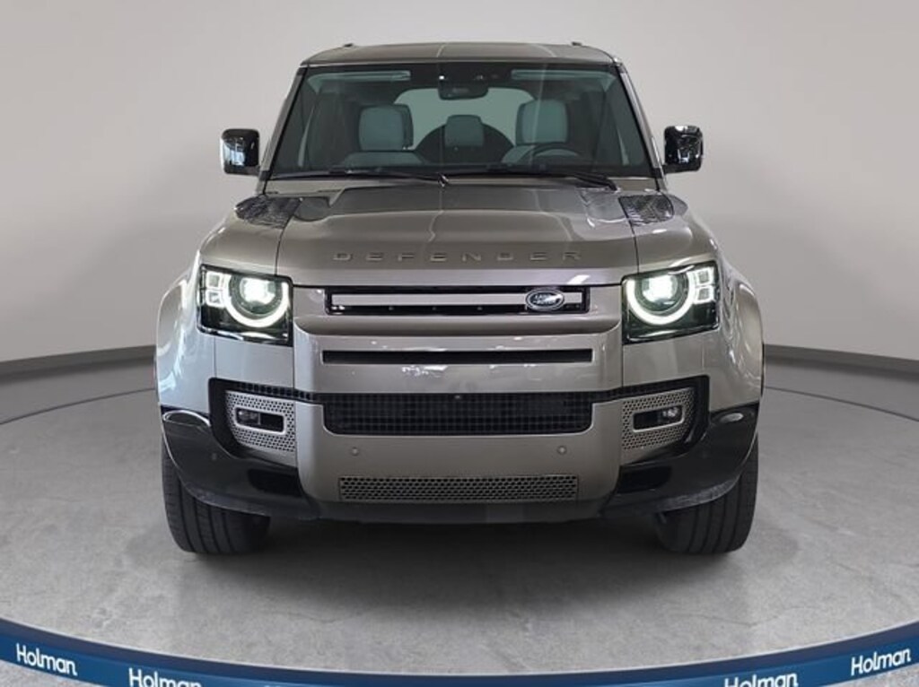 Used 2025 Land Rover Defender X-Dynamic SE SUV