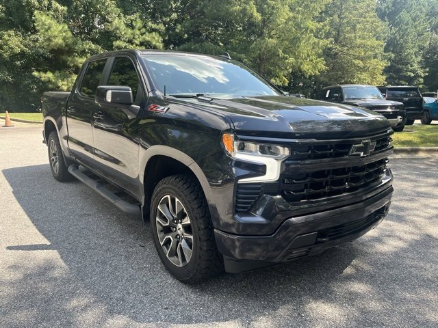 2022 Chevrolet Silverado 1500 RST photo 2