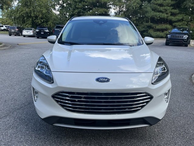 2022 Ford Escape Titanium Plug-In Hybrid photo 3