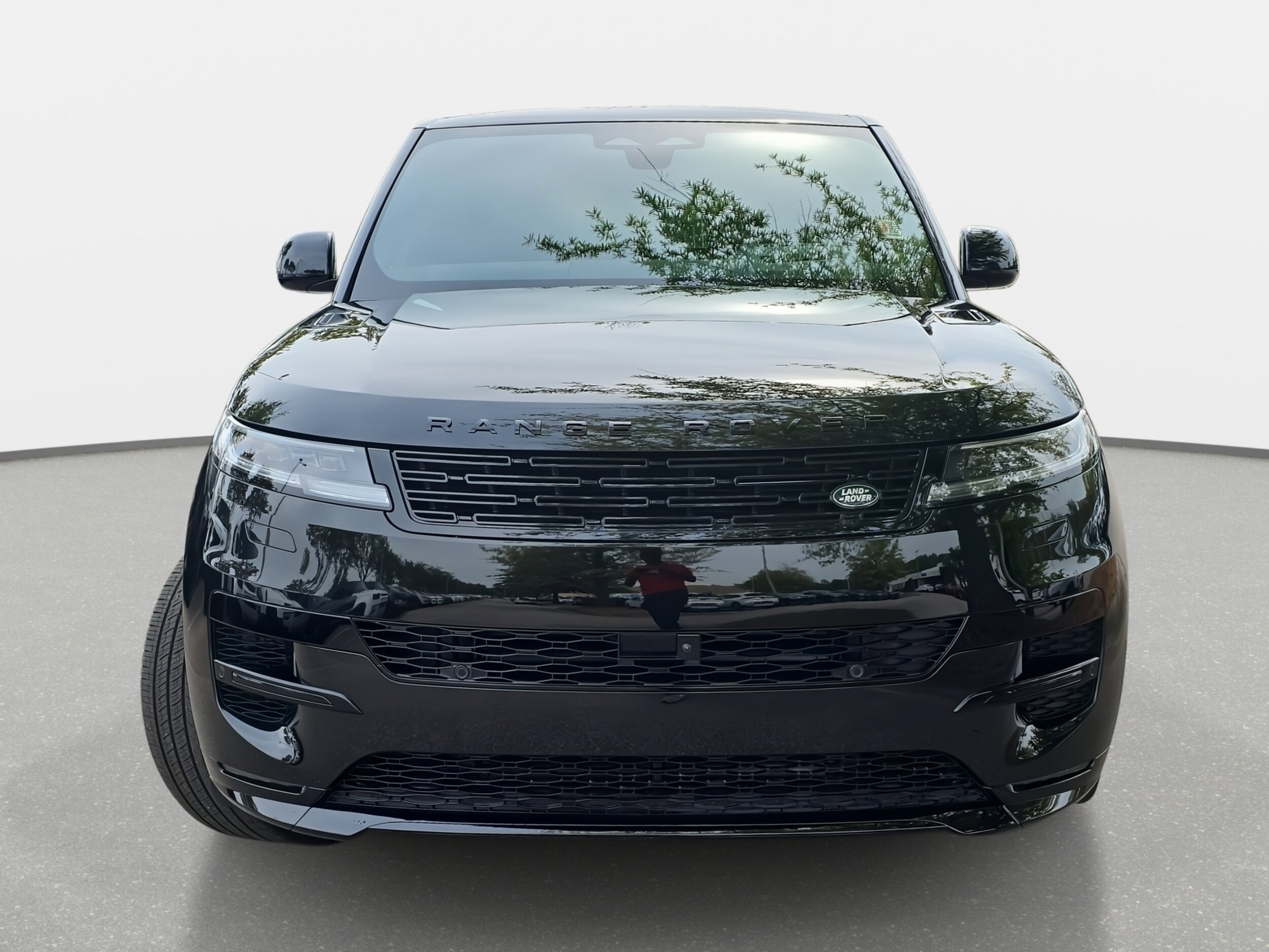 2025 Land Rover Range Rover Sport SE photo 2