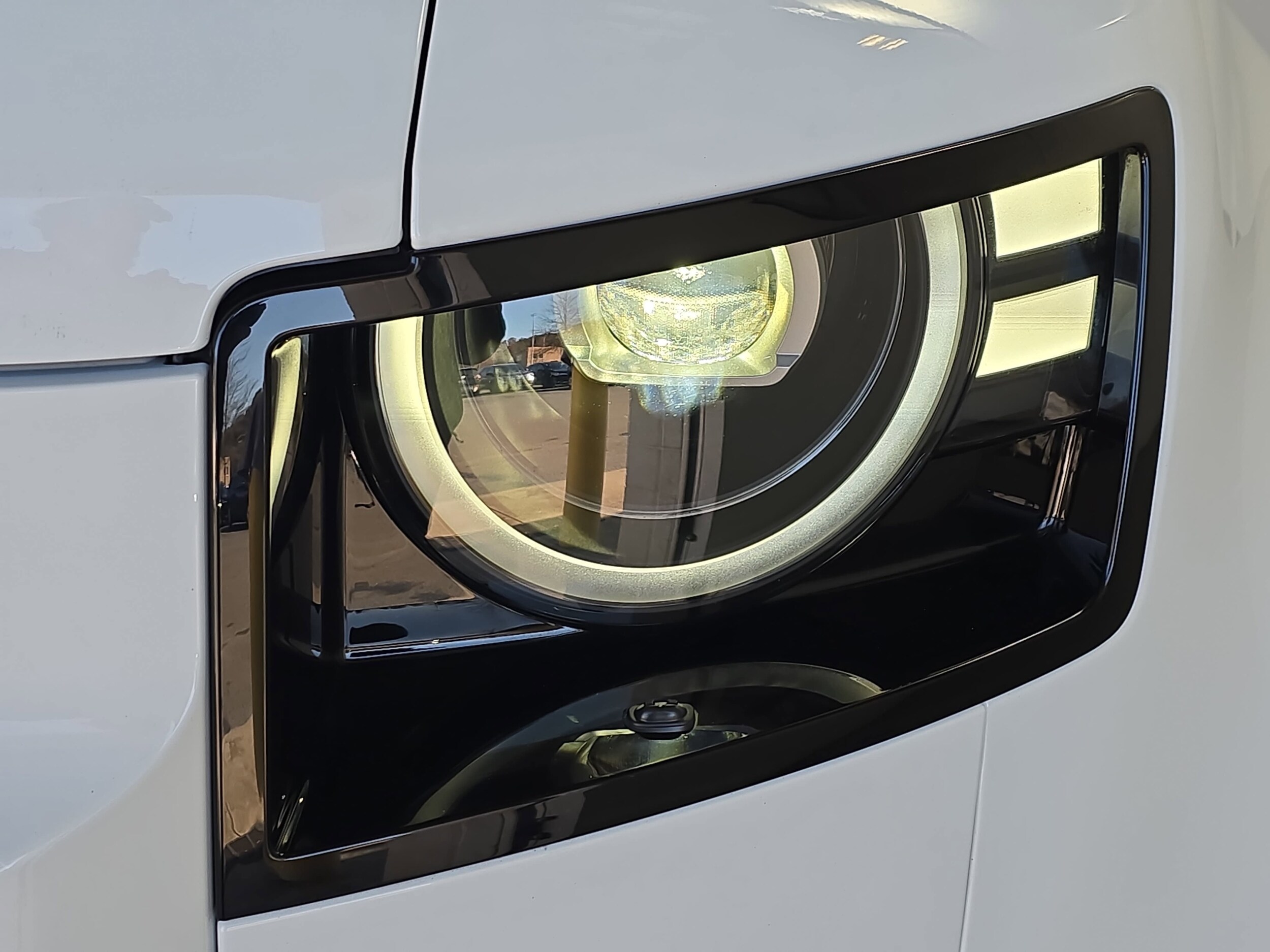 2026 Land Rover Defender V8 - Photo 30
