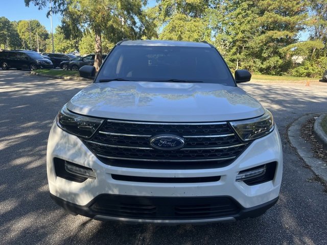 2023 Ford Explorer XLT photo 3