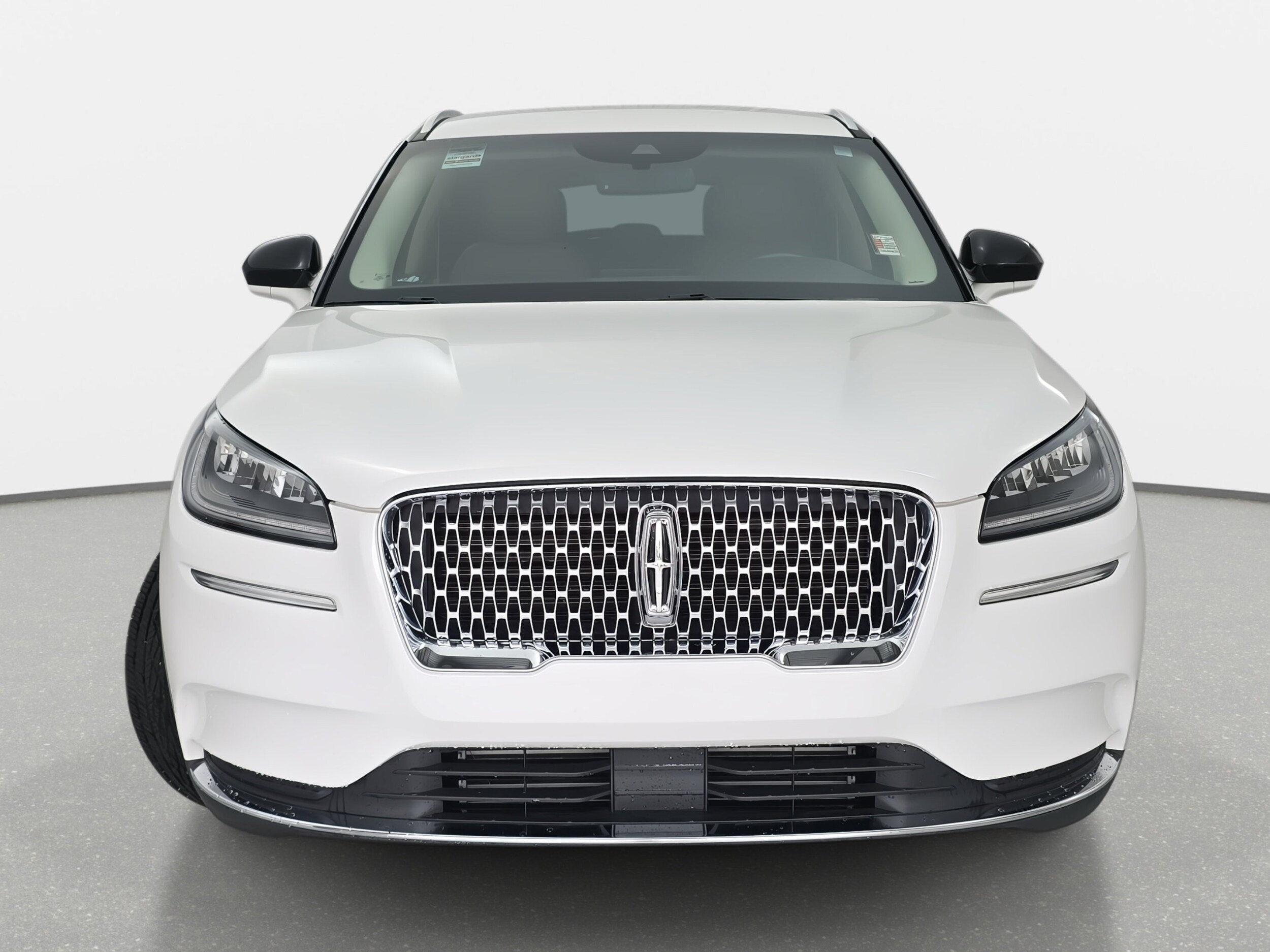 2020 Lincoln Corsair Standard photo 2