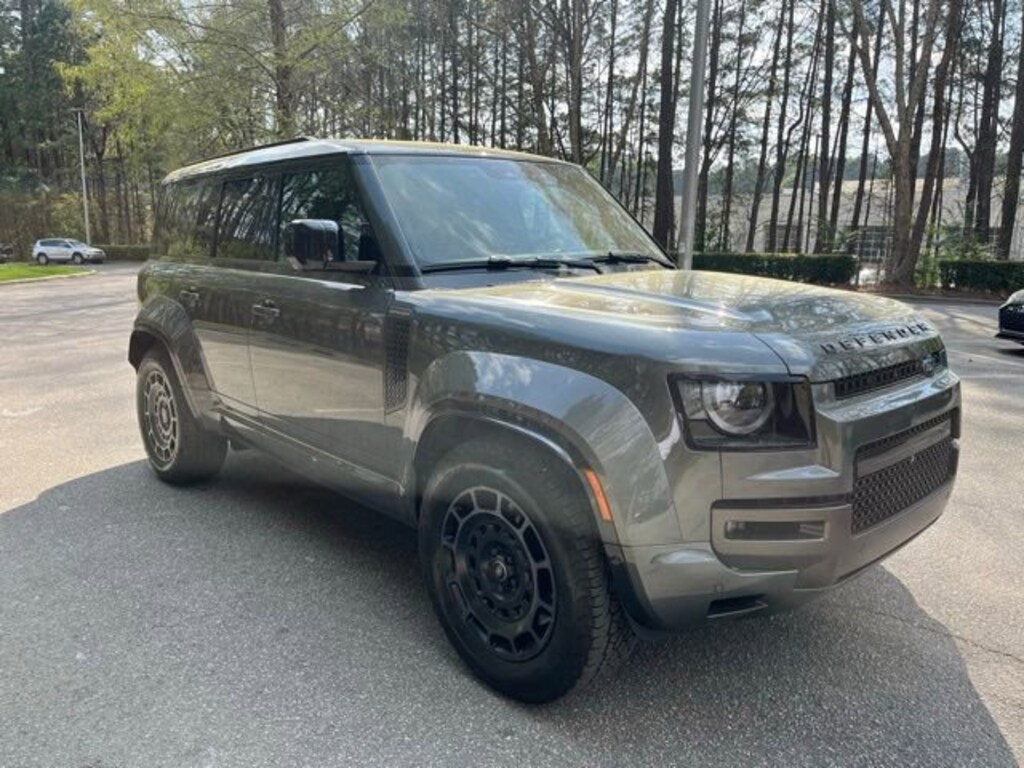 Used 2025 Land Rover Defender V8 SUV