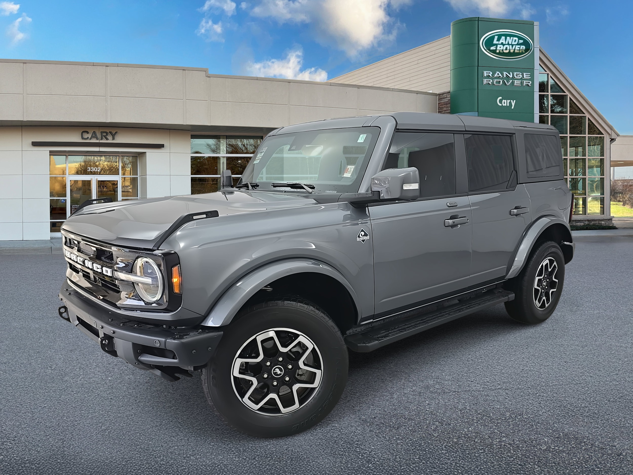 2023 Ford Bronco Outer Banks's photo