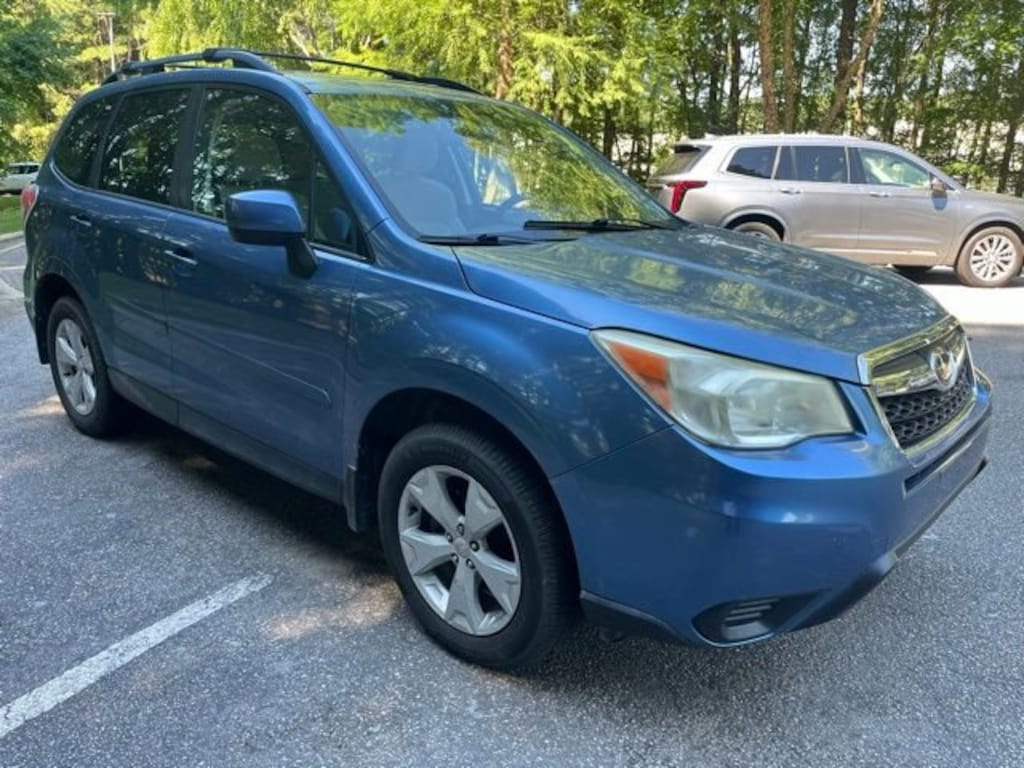 Used 2015 Subaru Forester 2.5i Premium SUV