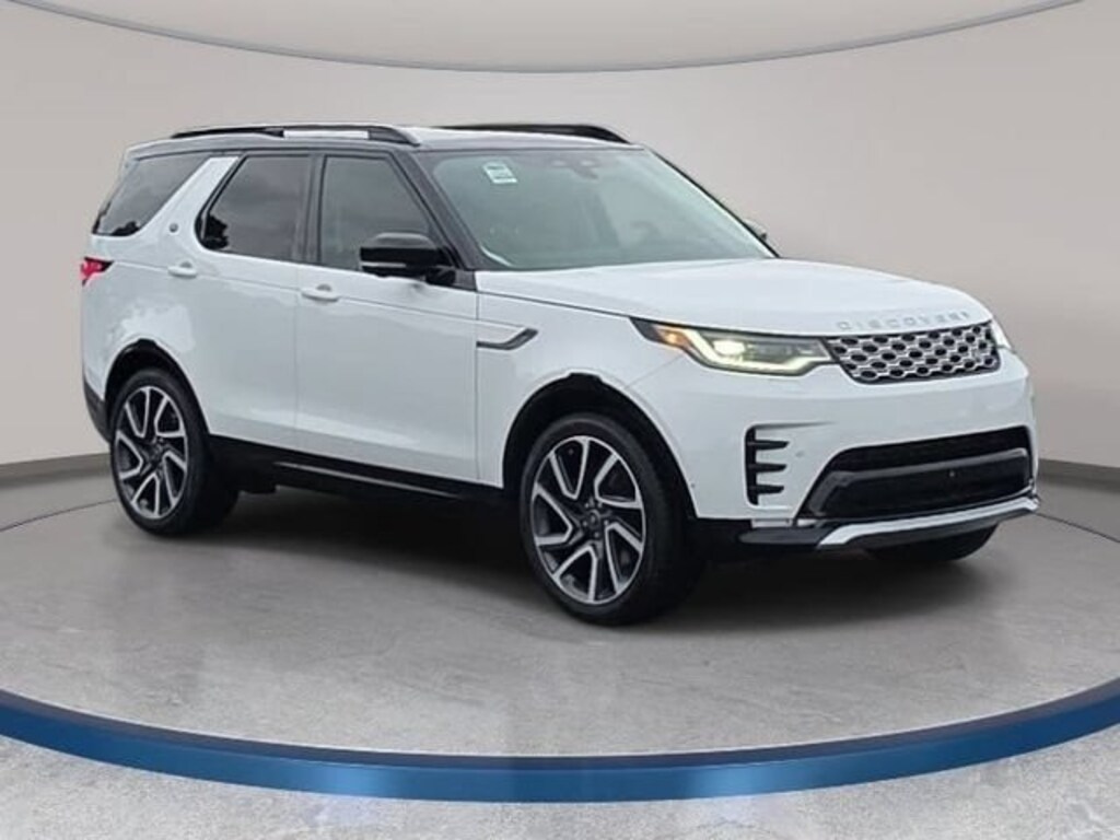 Used 2025 Land Rover Discovery Metropolitan Edition SUV
