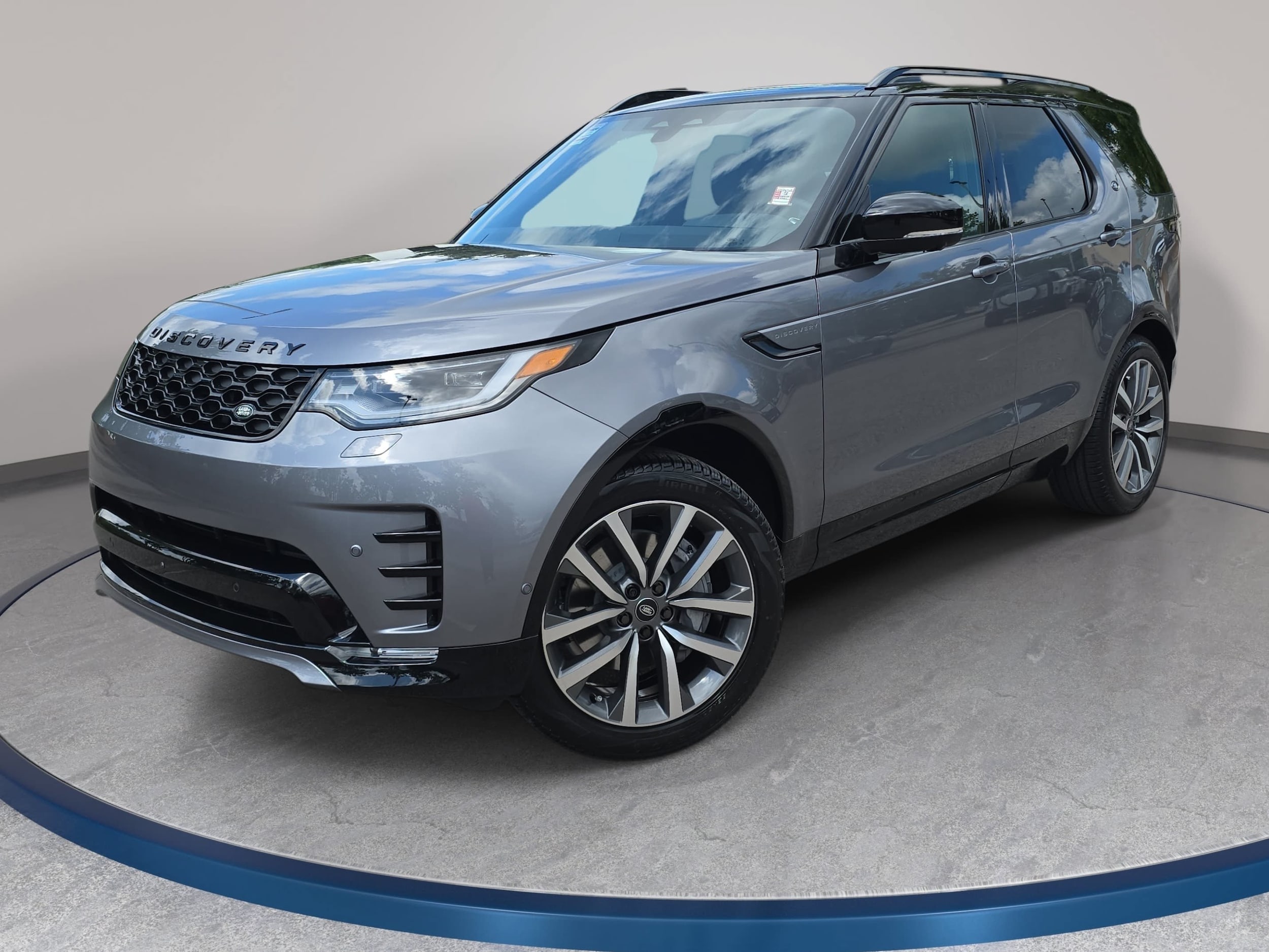 2026 Land Rover Discovery