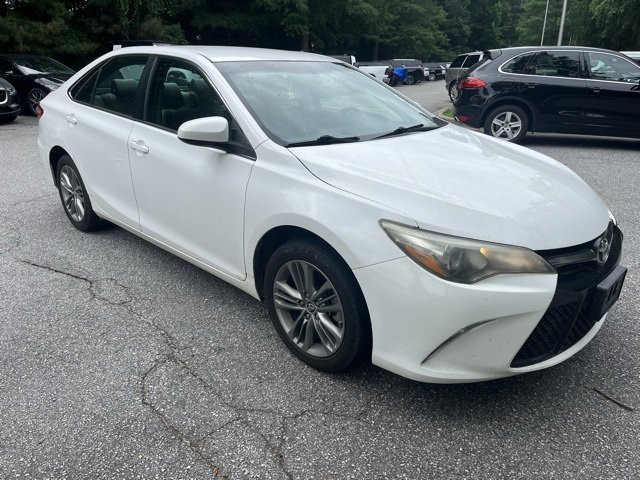 Used 2015 Toyota Camry SE with VIN 4T1BF1FK7FU984105 for sale in Cary, NC