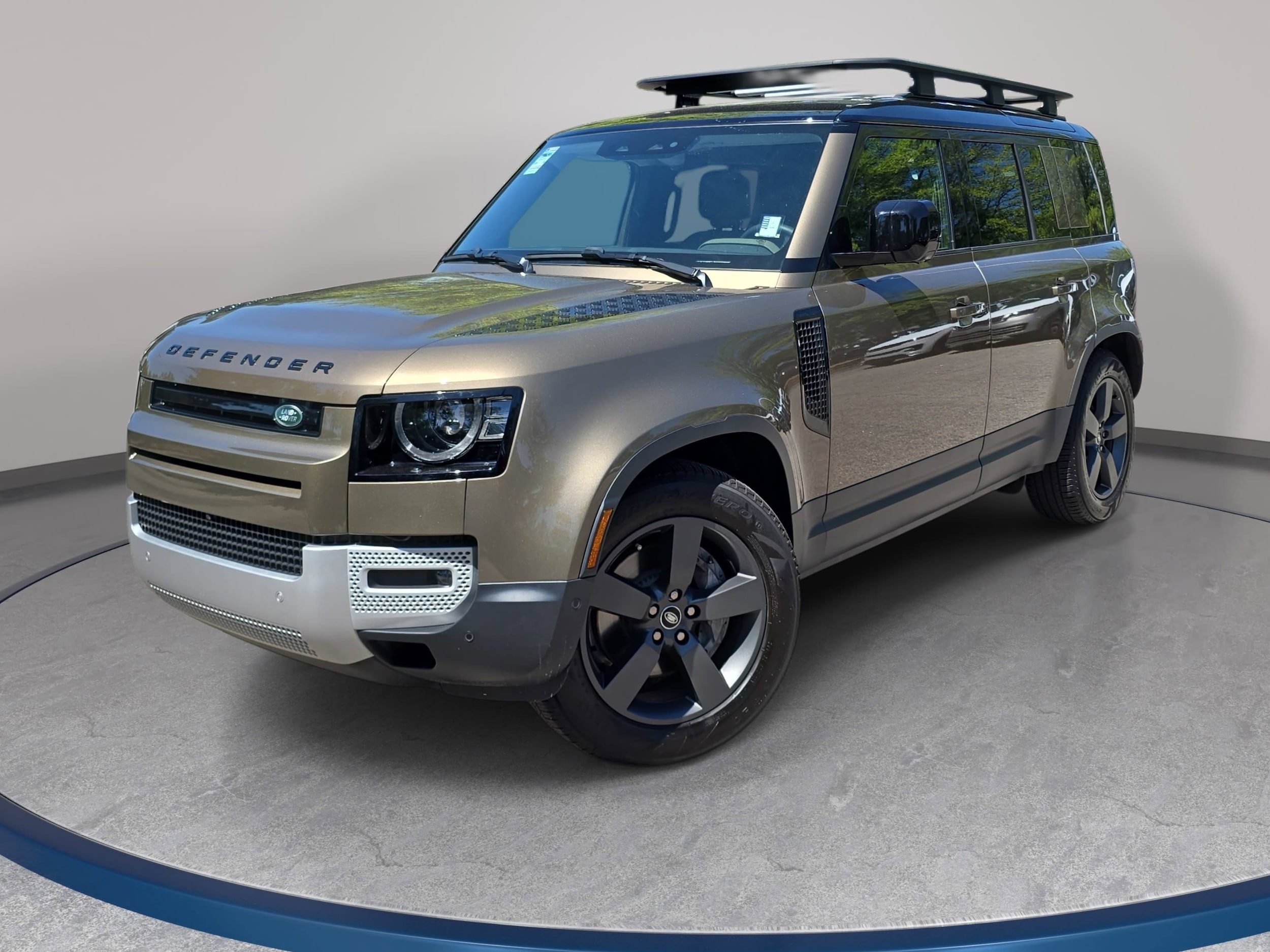 2025 Land Rover Defender 110 S P300's photo