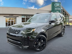 2025 Discovery Dynamic SE SUV