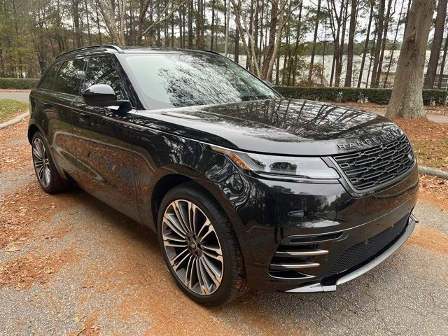 2025 Land Rover Range Rover Velar SE photo 2