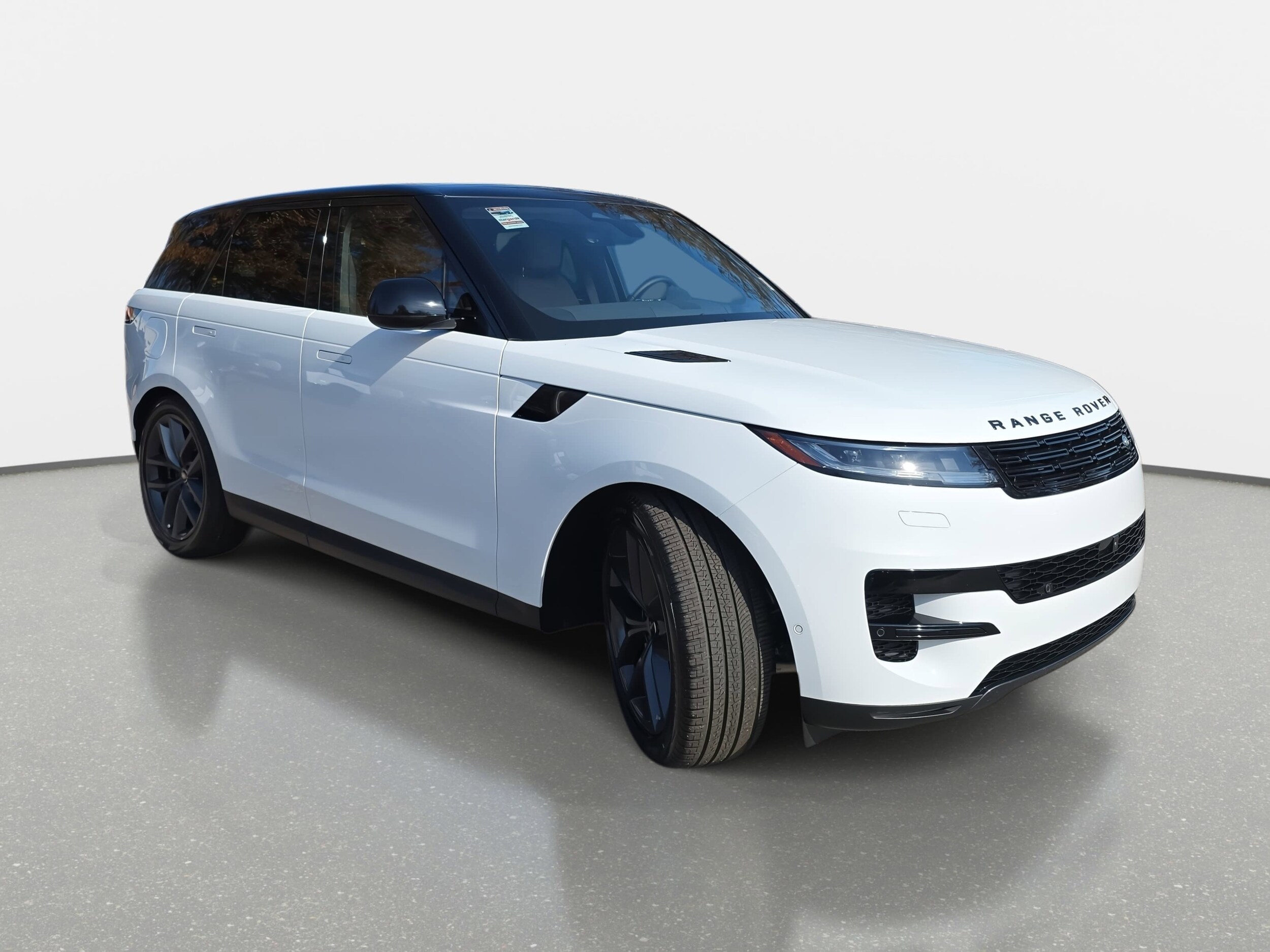 2025 Land Rover Range Rover Sport P360 SE photo 2