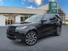 2025 Discovery Dynamic SE SUV