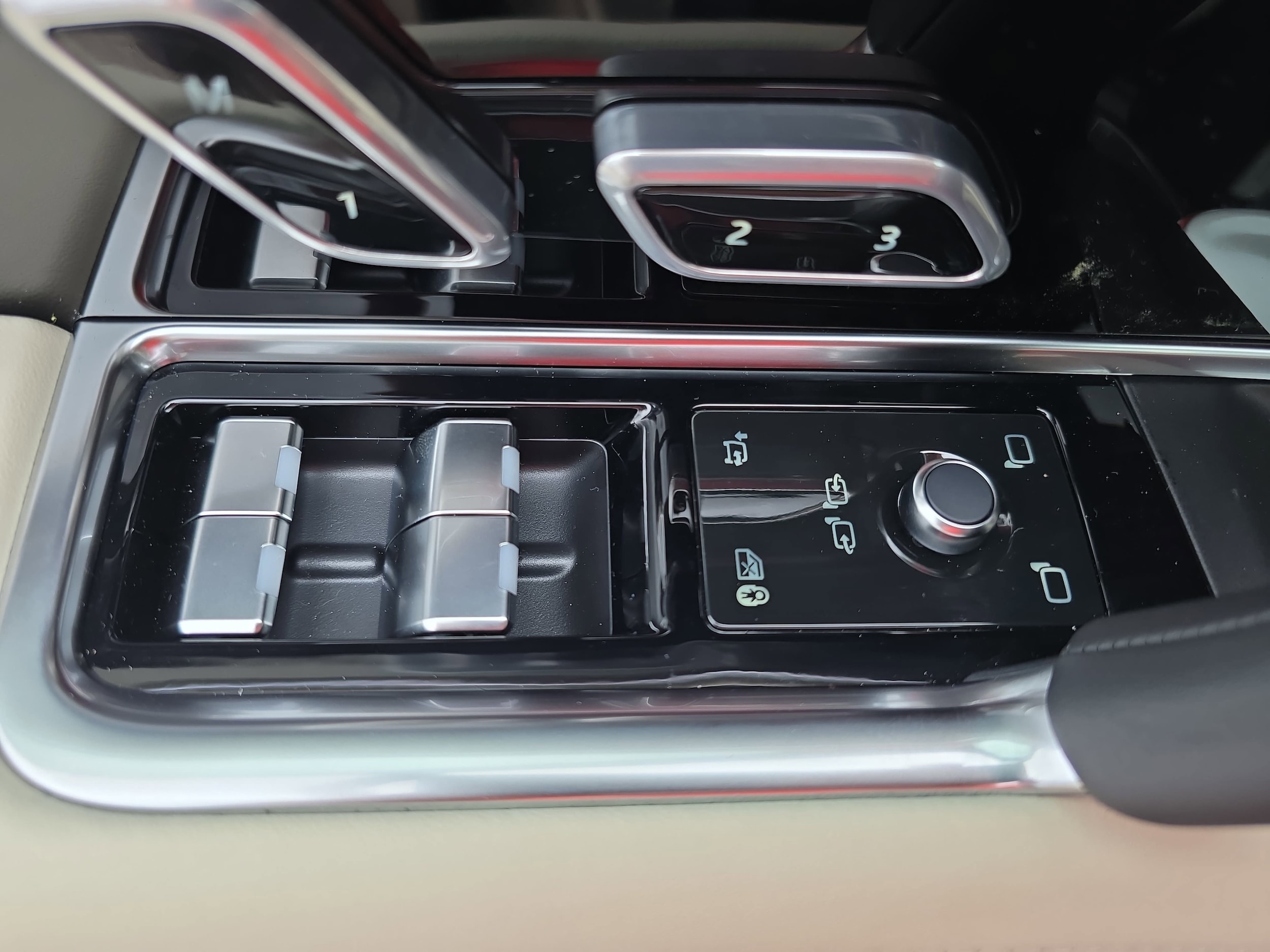 2026 Land Rover Range Rover SE - Photo 28