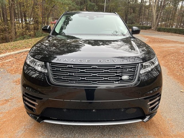 2025 Land Rover Range Rover Velar SE photo 3
