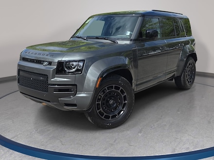 2025 Land Rover Defender OCTA SUV