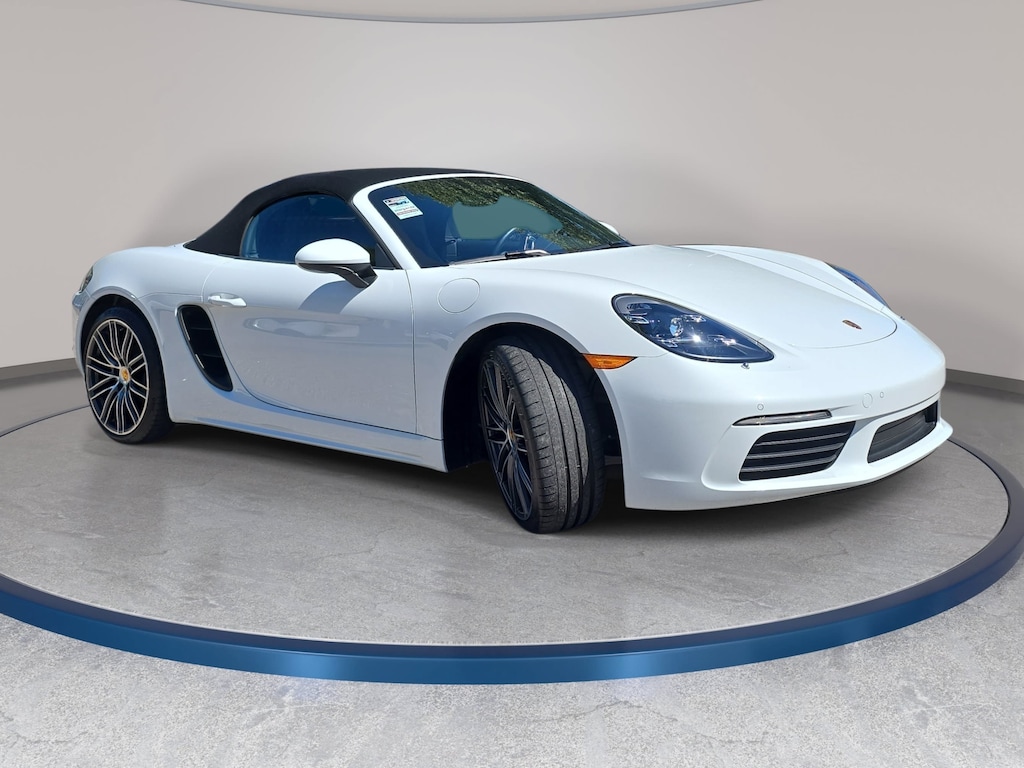 Used 2022 Porsche 718 Boxster T Cabriolet