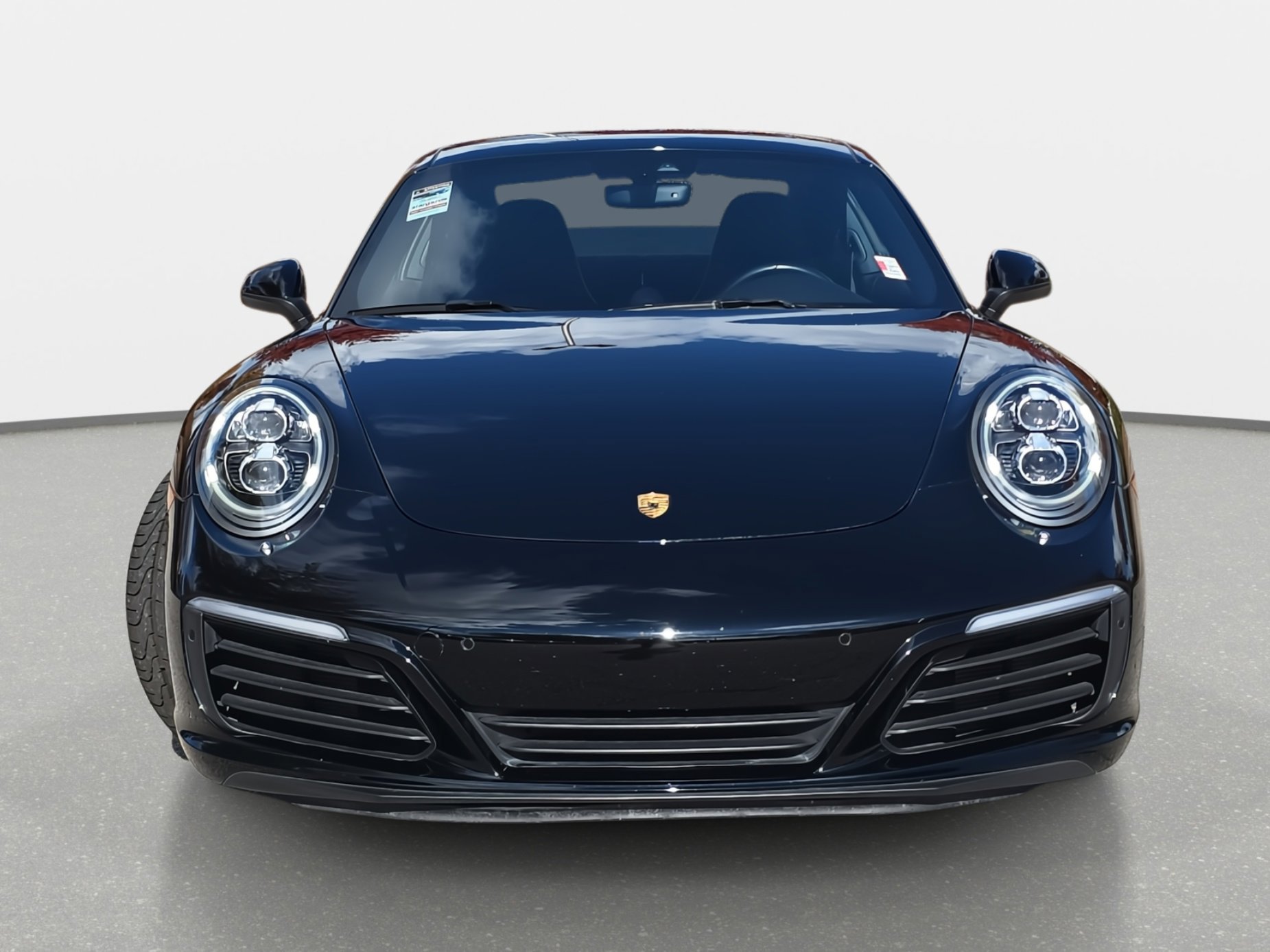 2017 Porsche 911 Coupe photo 2
