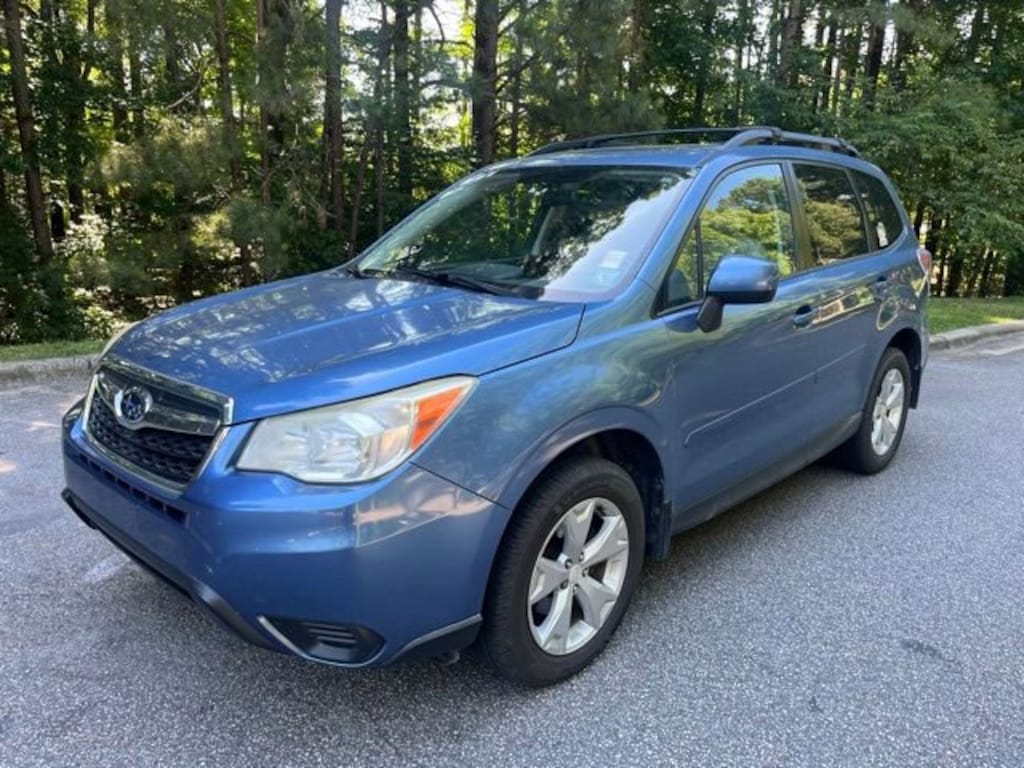 Used 2015 Subaru Forester 2.5i Premium SUV