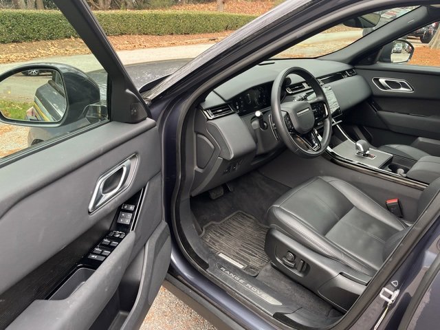 2025 Land Rover Range Rover Velar S photo 4