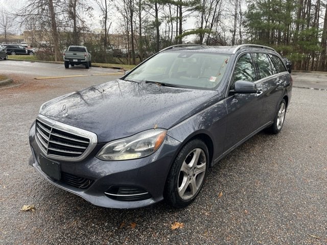 2016 Mercedes-Benz E-Class E350's photo