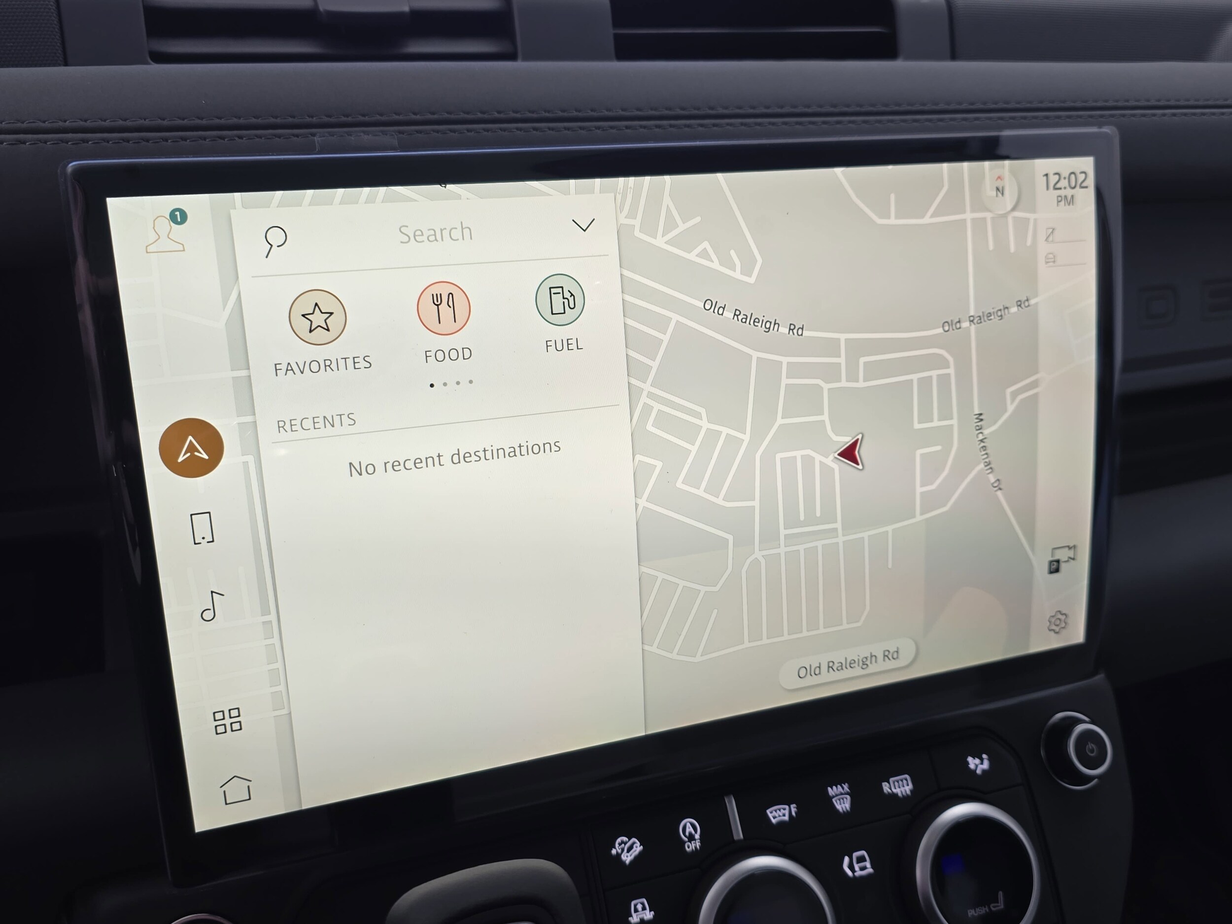 2026 Land Rover Defender V8 - Photo 21