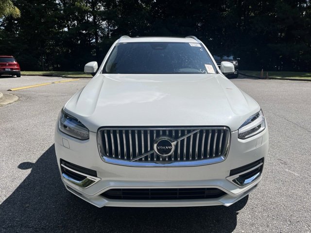 2024 Volvo XC90 Plus photo 3