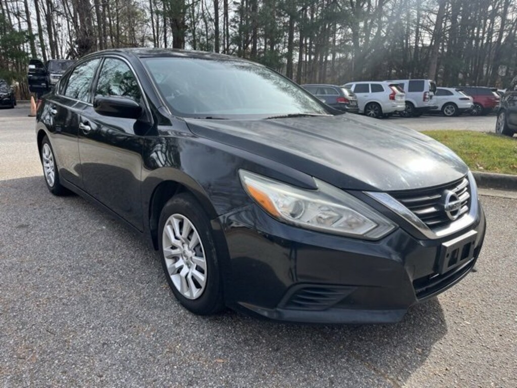 Used 2016 Nissan Altima 2.5 S Sedan