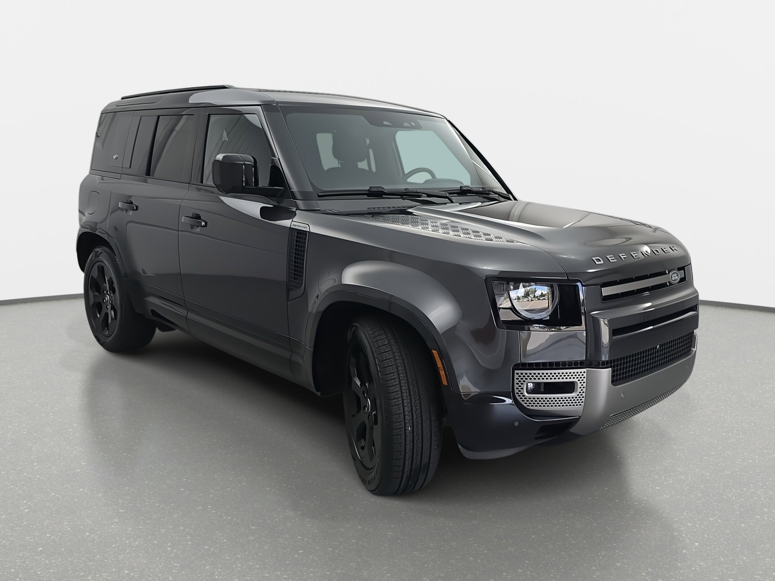 2024 Land Rover Defender X-Dynamic SE photo 3