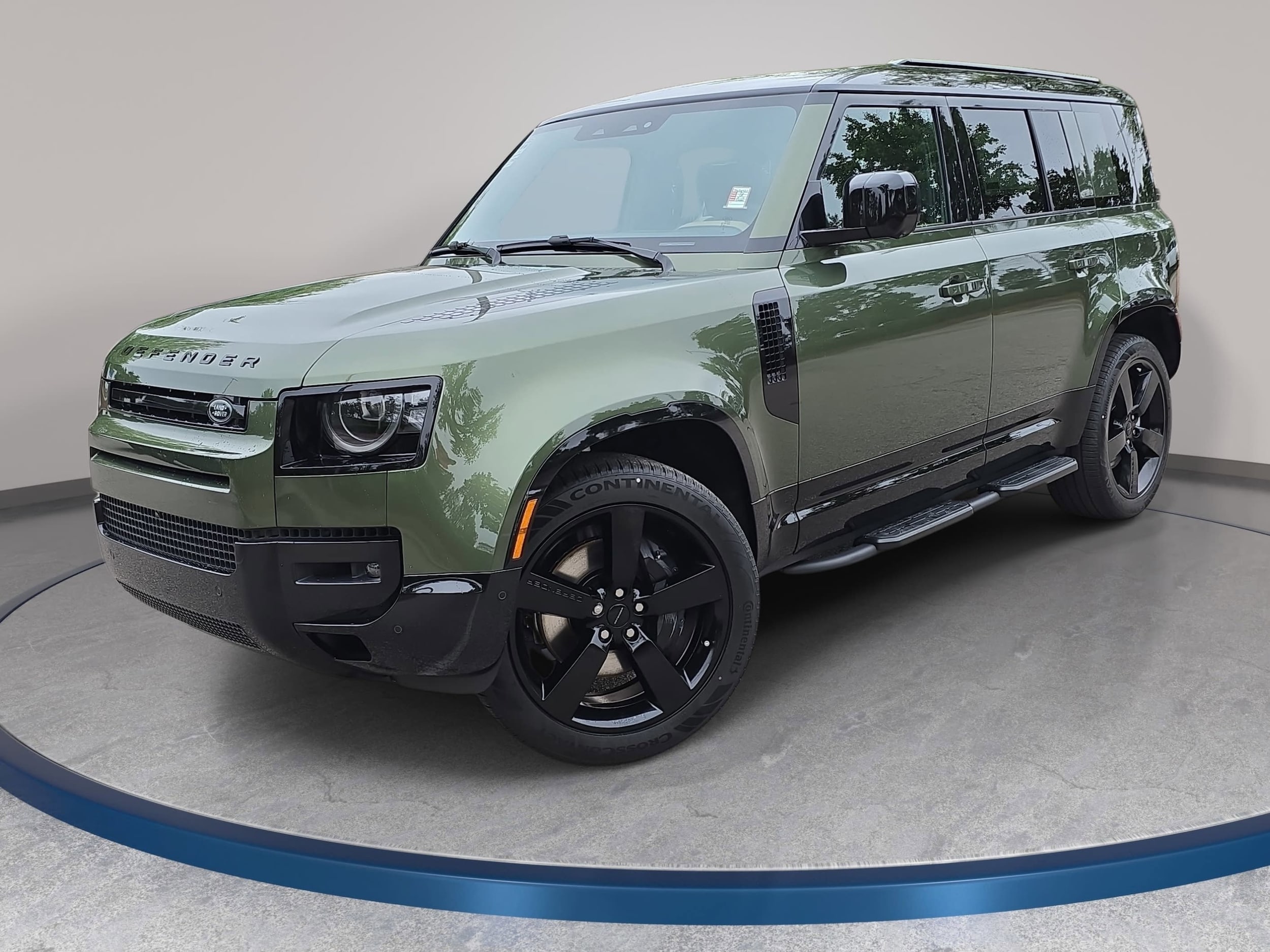 2026 Land Rover Defender 110 X-Dynamic SE P400's photo