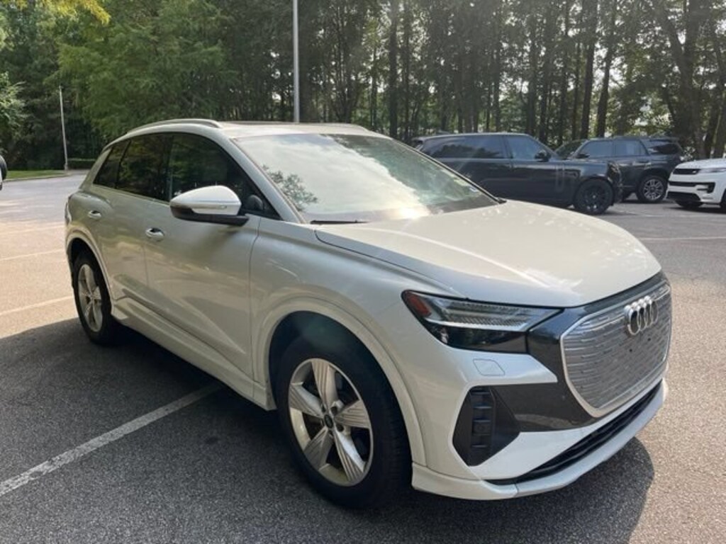 Used 2022 Audi Q4 e-tron Prestige SUV