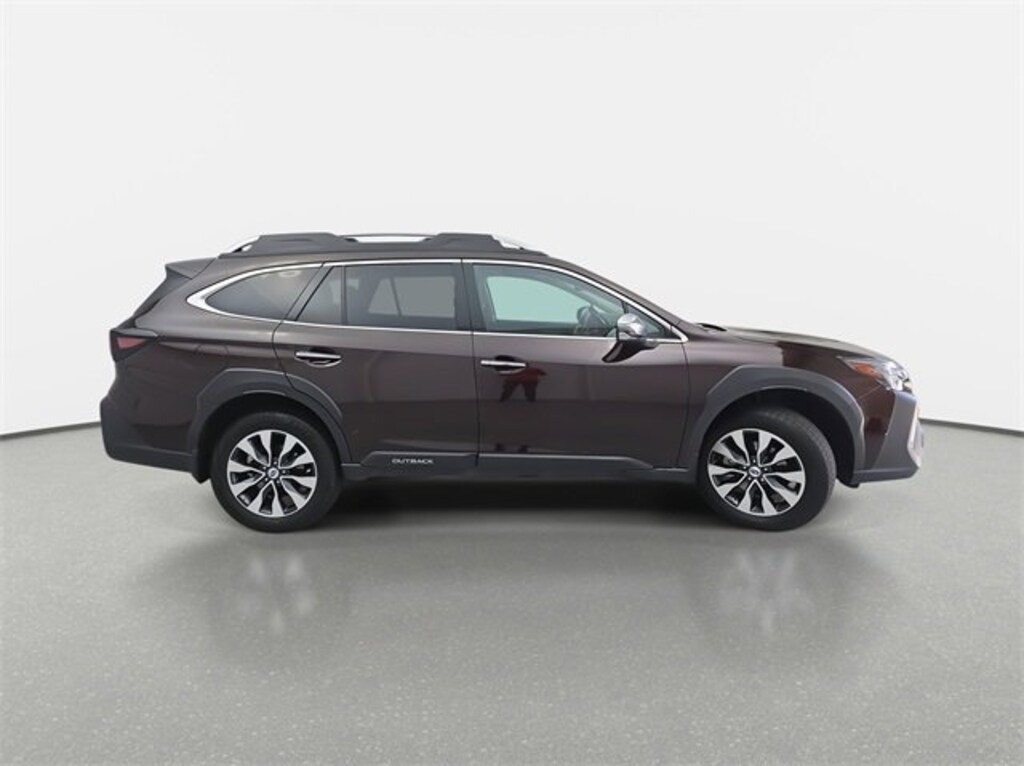 Used 2024 Subaru Outback Touring XT SUV