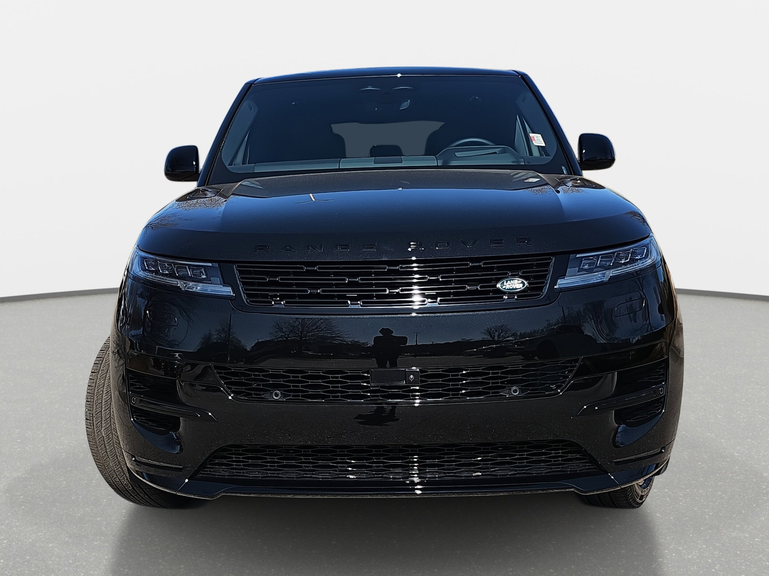 2025 Land Rover Range Rover Sport SE photo 2