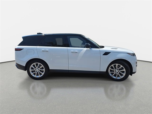 2024 Land Rover Range Rover Sport SE photo 4