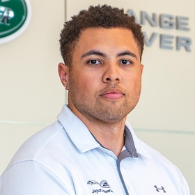 Staff member DARIUS BENNET from ID_17d782e41e62