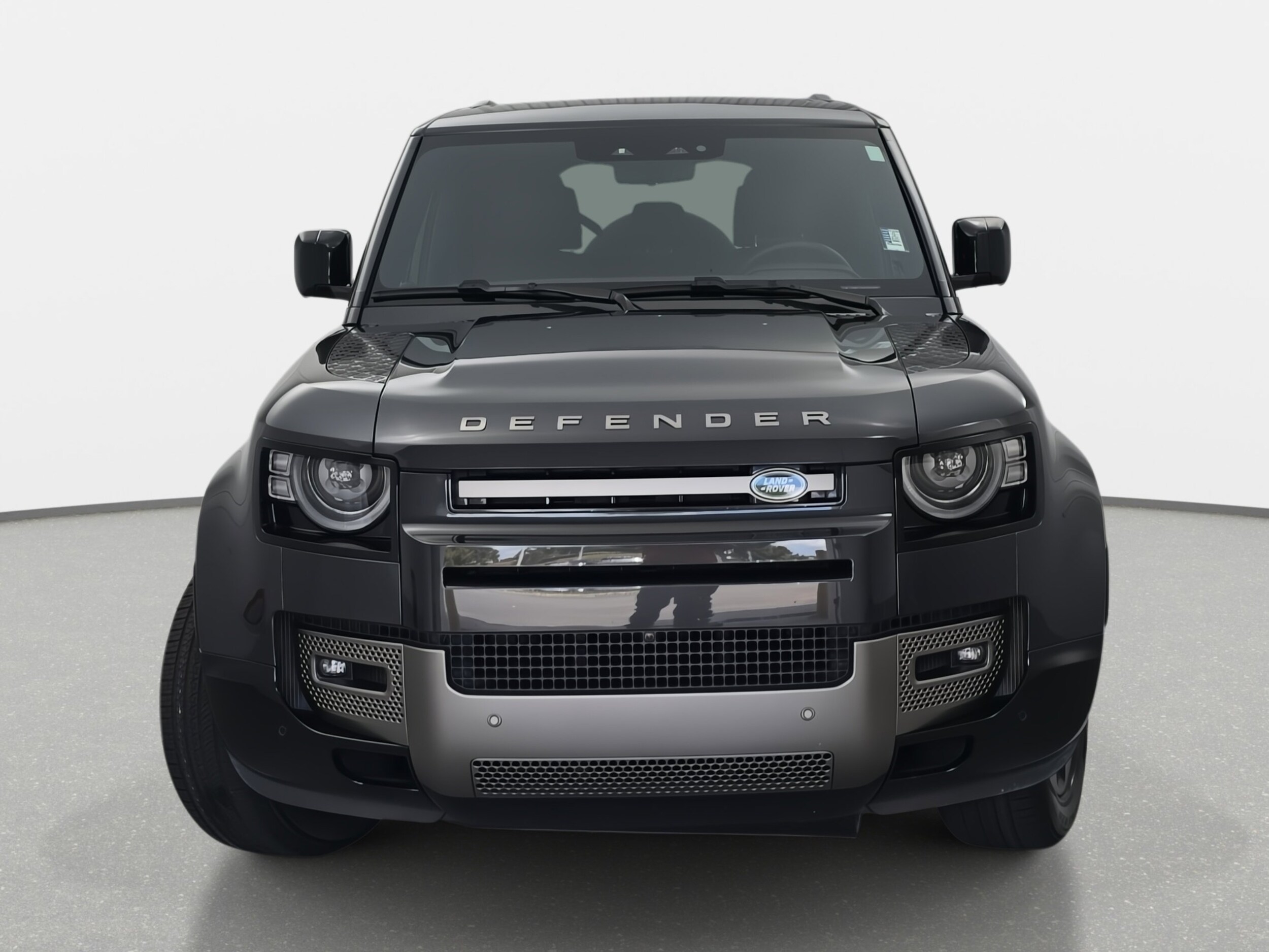 2024 Land Rover Defender X-Dynamic SE photo 2