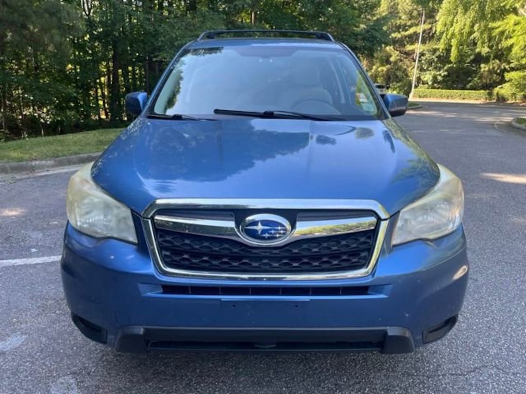 Used 2015 Subaru Forester 2.5i Premium SUV