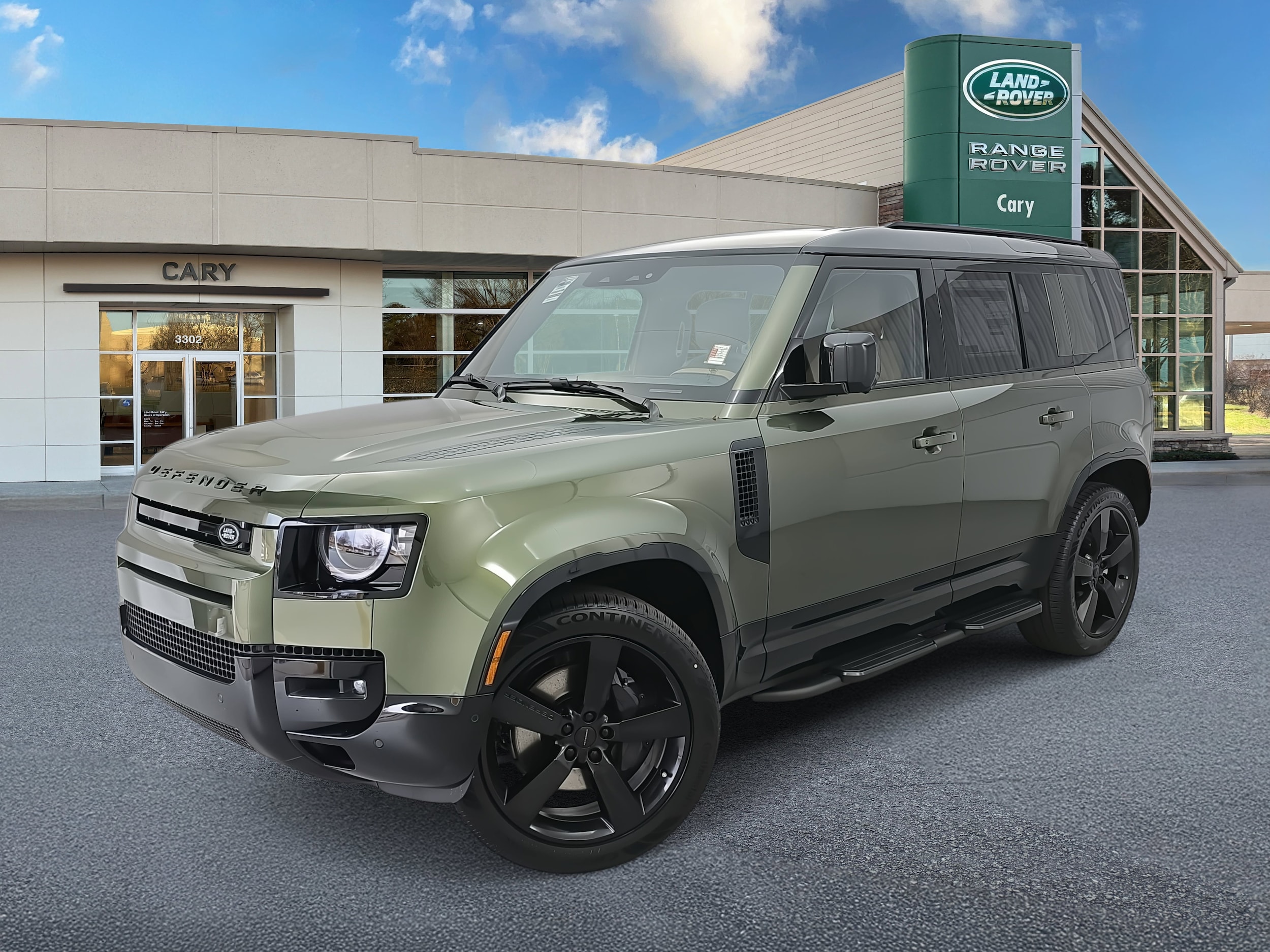 2026 Land Rover Defender X-Dynamic SE's photo