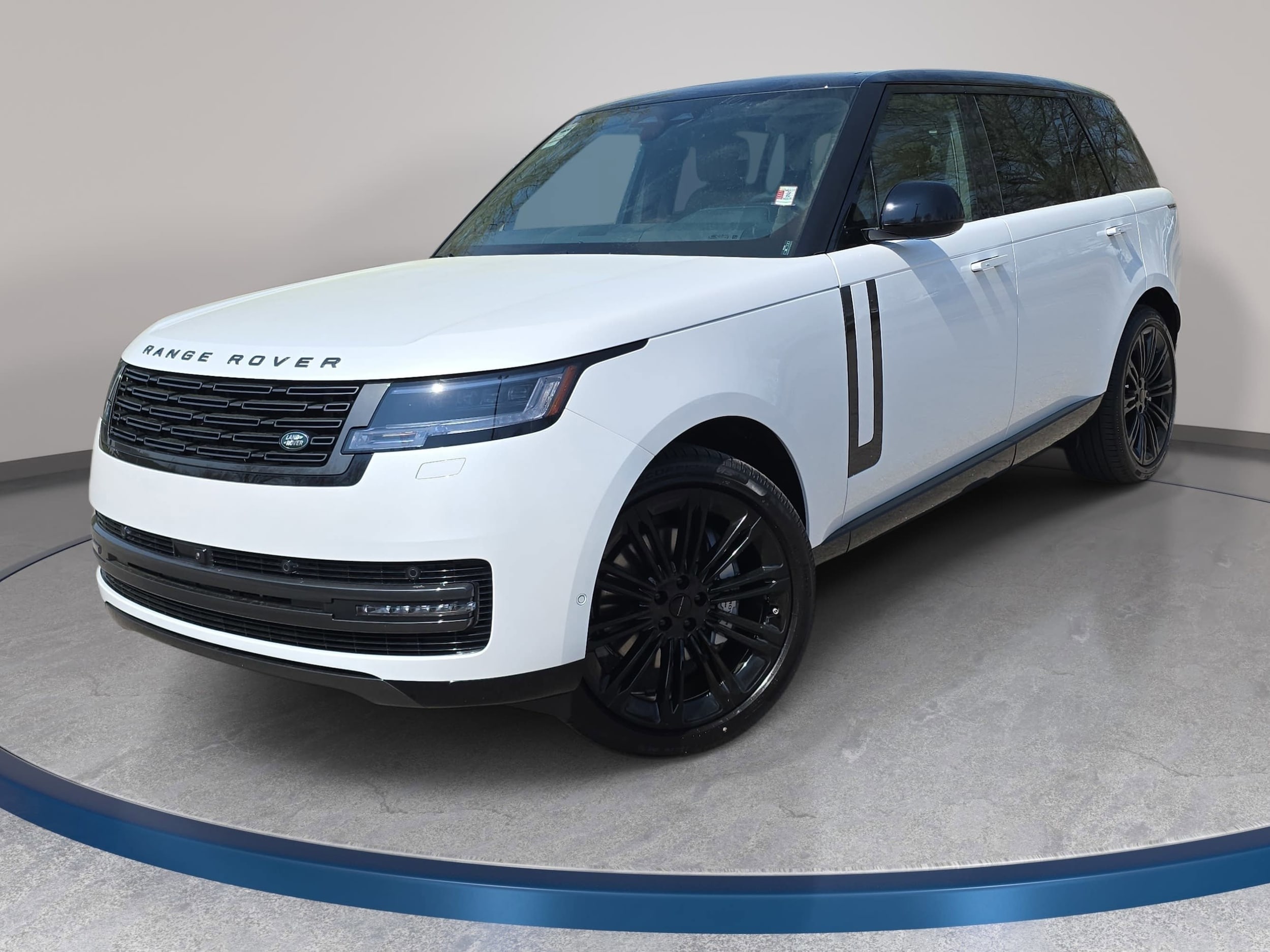 2026 Land Rover Range Rover 3.0 SE LWB 7's photo