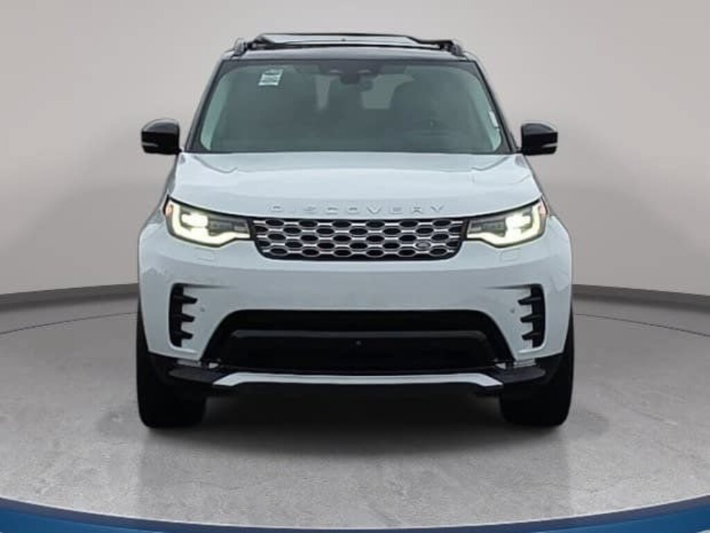 Used 2025 Land Rover Discovery Metropolitan Edition SUV