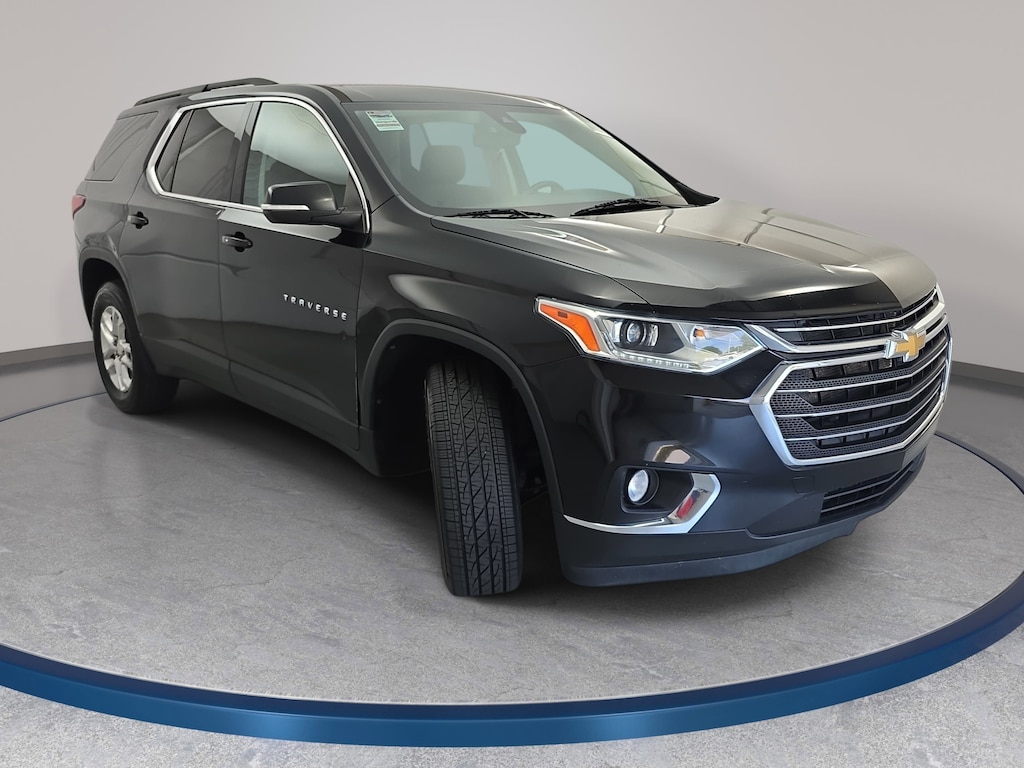 Used 2021 Chevrolet Traverse LT Cloth SUV