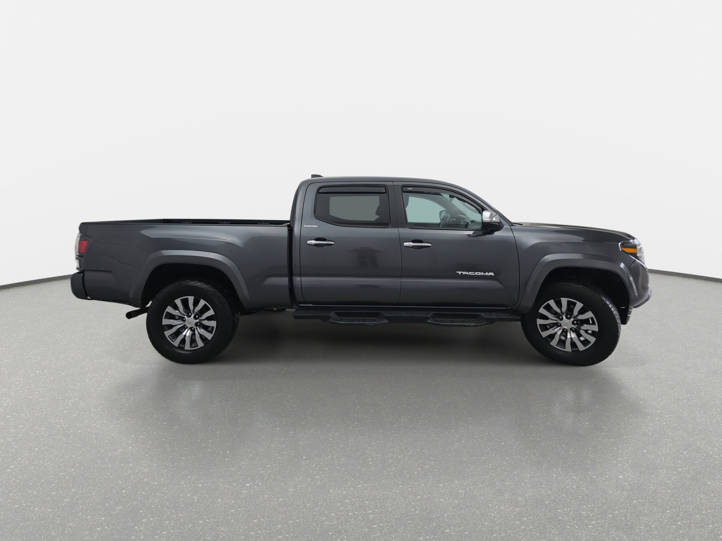 2022 Toyota Tacoma 4x4 Limited photo 4